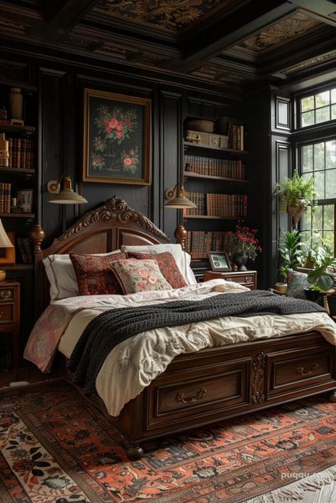 Dark Bedroom Accent Wall, Interior Cottagecore, Academia Aesthetic Bedroom, Dark Cottagecore Bedroom, Apartment Eclectic, Dark Academia Bedroom Ideas, Kitchen Eclectic, Dark Maximalism, Cozy Maximalism