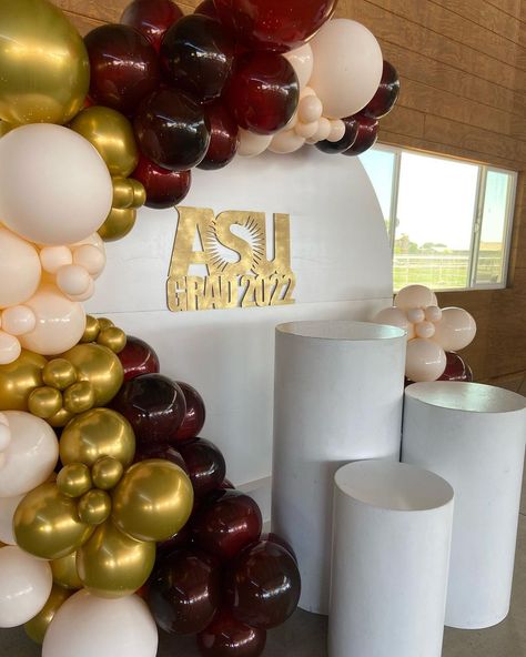 Dazzling Balloonz on Instagram: “ASU Graduation 👩‍🎓 Custom Sign By @firelinelaser #ASU #arizonastateuniversity #arizonastate #asugrad #asugraduation #classof2022…” Maroon Graduation Party Decorations, Asu Graduation Party, Masters Graduation Party, Asu Graduation Pictures, University Graduation Party Ideas, Maroon Theme, University Graduation Party, Graduation Party University, Asu Graduation