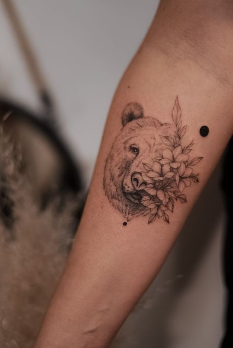 Bear Tattoos For Women Feminine, Bear Feminine Tattoo, Women Bear Tattoo, Bear Wrist Tattoo, Minimalistic Bear Tattoo, Bear Floral Tattoo, Bear Tattoo Women, Bear Print Tattoo, Bear Tattoos Women