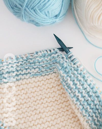 Easy Knit Baby Blanket for Beginner Knitters