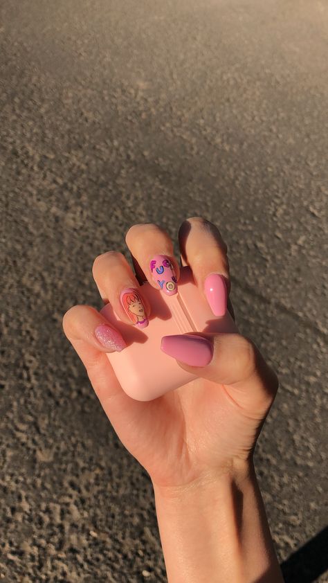 #nail #nailart #daria #quin #dariamorgendorfer #quinmorgendorfer #nails Nails Aesthetics, Aesthetics Instagram, Nails Cute, Instagram Beauty, Nail Inspo, Nail Art, Nails, Makeup, Pink