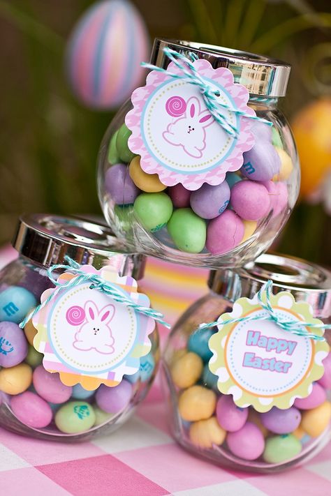 Easter Play, Easter Favors, Easter Party Favor, Diy Easter Gifts, Easter Presents, Easter Goodies, Easter Projects, Easter Dinner, Easter Time