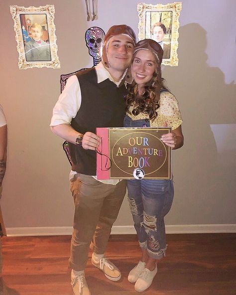 Up Couple Costume Carl And Ellie, Up Costume Ideas Couple, Ellie Up Costume, Carl Disneybound, Up Couple Costume, Up Movie Costume, Carl And Ellie Costume, 2023 Disneyland, Carl Costume