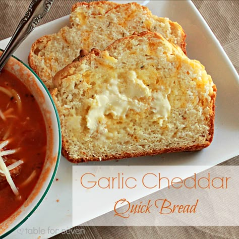 Garlic Cheddar Quick Bread Cheddar Quick Bread, Homemade Bread Bowls, Bowl Bread, Garlic Cheddar, Cheese Homemade, Cheddar Cheese Soup, Bread Bowl, Bread Machine Recipes, Quick Bread Recipes