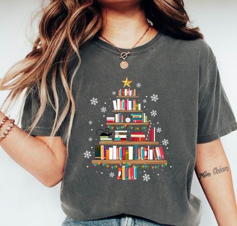 Book Pine Tree Christmas Tshirt, Xmas Book Pine Tree Shirt, Funny Christmas Book Pine Tree Shirt, Book Lover Christmas Gift Shirt Christmas t shirt #christmastshirt T shirt #tshirt t-shirt #t_shirt t shirts #tshirts t-shirts #t_shirts T shirt design #tshirtdesign T-shirt designs #t_shirtdesign T shirts designs #tshirtsdesigns 6.161 New Year Shirt Design, Shirt Design Aesthetic, T Shirt Design Funny, Christmas Shirt Designs, Happy New Year Shirt, Shirt Design Template, T Shirt Design Png, New Year Shirt, T Shirt Design Template