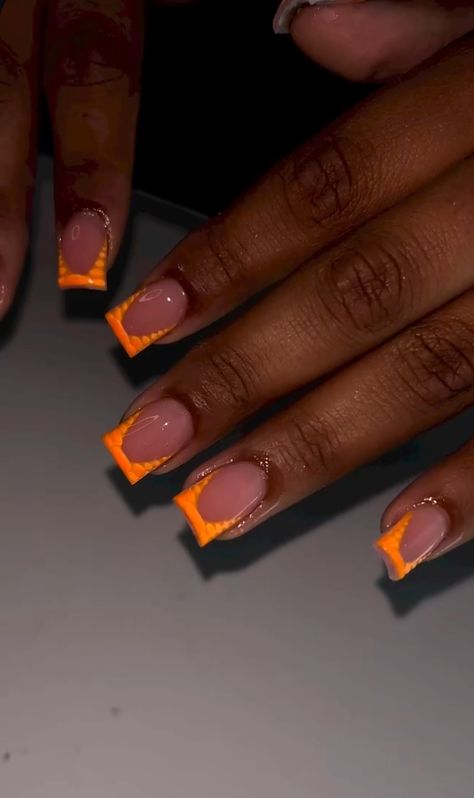 Cute Short Acrylic Nails Orange, Fall Short Acrylic Nails Designs, Halloween Theme Nails Short, Cute Basketball Nails Design, Short Orange Fall Nails, All Orange Nails, Halloween Designs Nails, Fall Orange French Tip Nails, Short Halloween Nail Designs Simple