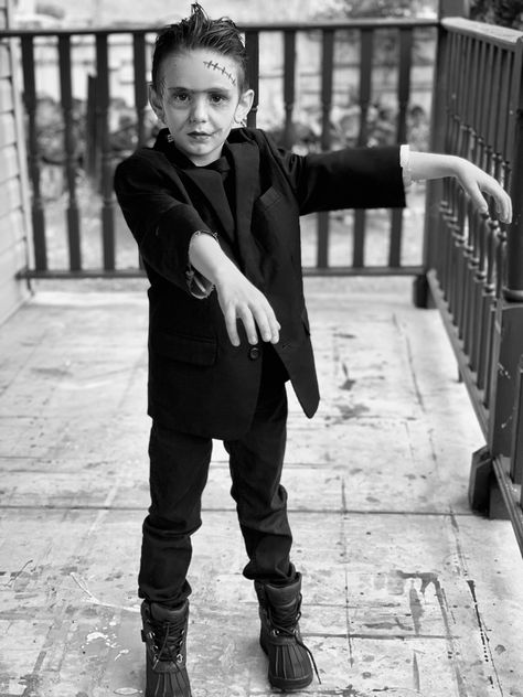 Kid Frankenstein Costume, Homemade Frankenstein Costume Kids, Diy Frankenstein Costume Kids, Diy Frankenstein Costume Men, Frankenstein Kids Costume, Kids Frankenstein Costume, Frankenstein Costume Kids, Diy Frankenstein, Custome Ideas