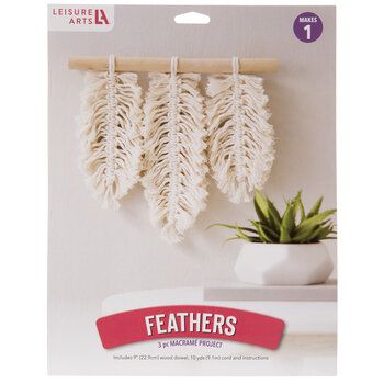 Macrame Beginners, Feather Macrame, Feather Fabric, Macrame Feathers, Macrame Wall Hanger, Boho Space, Macrame Hanger, Macrame Wall Art, Leisure Arts