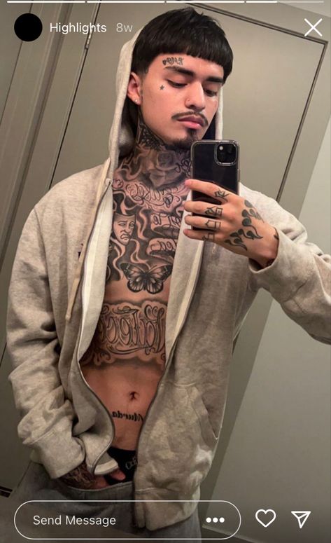 Ricky Murda Tattoo, Hot Mexican Men Edgar, Hood Hispanic Boys, White Men With Tattoos, Murda Ricky, Black Edgar, Latino Fashion, Stomach Tattoos For Guys, Guy Tattoos