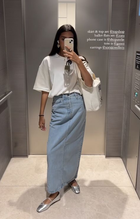 Long Denim Skirt Outfits, Skirt Outfits For Women, Long Denim Skirt Outfit, Fashion Dresses For Women, Spring Skirt Outfits, Skirt Outfit Summer, Button Front Denim Skirt, Jean Skirt Outfits, Long Jean Skirt