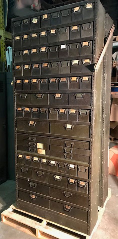 Vintage Colossal 1940's American Industrial Multi Drawer - Etsy Vintage Industrial Storage, Fur Furniture, Pantry Renovation, Literature Organizer, Loft Penthouse, Industrial Cabinets, Green Witchcraft, Steel Desk, Woodworking Storage