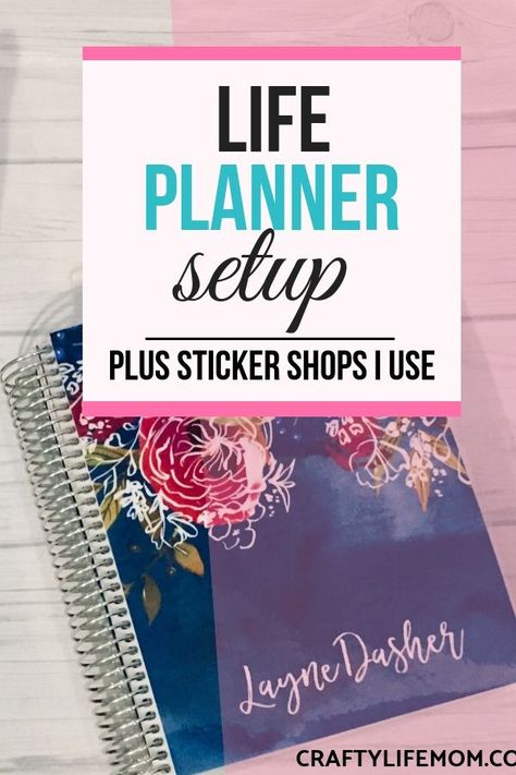 Check out this Erin Condren Life Planner Setup which is perfect for busy moms on the go. This system works regardless if you work full time or stay home. #erincondrenplanner #lifeplannersetup #lifeplanner #craftylifemom Planner Setup Ideas, Busy Mom Planner, Planners Ideas, Diy Vinyl Projects, Organizing Life, Planner Journaling, Diy Stationary, Bill Planner, Christian Homemaking