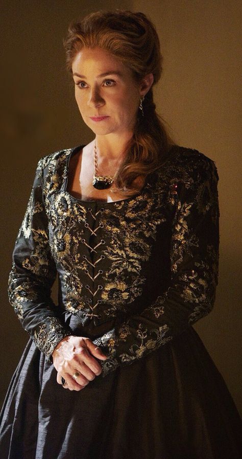 Reign, Catherine Reign Catherine, Reign Serie, Fan Casting, Megan Follows, Megan Elizabeth, Marie Stuart, Reign Tv Show, Reign Mary, Reign Fashion