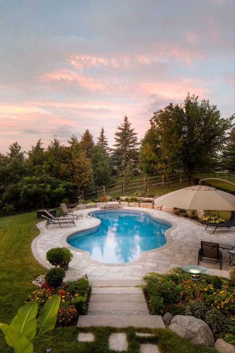 Inground Pool And Patio Ideas, Free Form Pool Landscaping, Hardscaping Around Pool, Free Form Pool Designs, Pool Shape Ideas, Landscaping Around Inground Pool, Curvy Pool, Backyard Inground Pool Ideas, Pool Ideas Inground