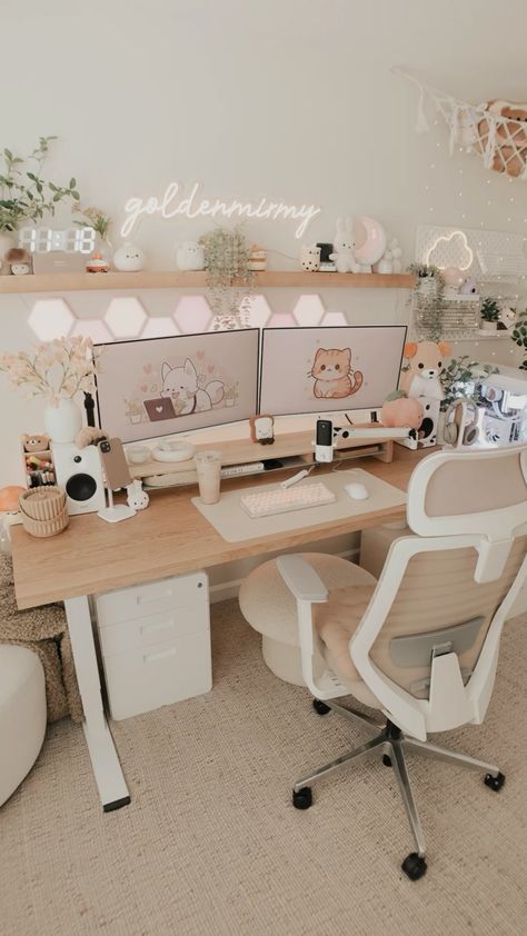 Desk Anatomy, Wood Desk Setup, Aesthetic Study Desk Decor, Beige Aesthetic Room, Cozy Office Space, Comfortable Bedroom Decor, Cozy Desk, Living Space Decor, White Room Decor