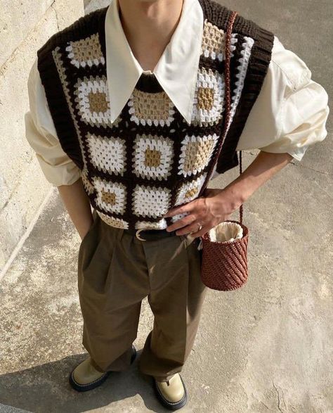 Mens Vest Knitting Patterns Free, Crochet Guys Clothes, Crochet Sweater Men Aesthetic, Prep Fashion Mens, Masc Sweater Outfit, Crochet Outfits For Men, Masc Crochet Ideas, Masc Crochet, Masculine Crochet