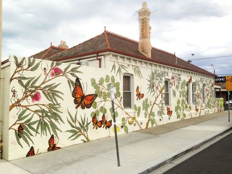 Mural Cafe, Exterior Murals, The Last Ten Years, Street Installation, Garden Mural, Fence Art, Wall Murals Painted, Murals Street Art, Urban Architecture