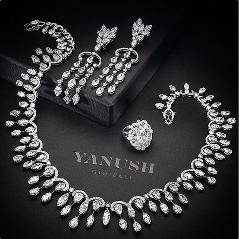 Yanush Gioielli Diamond Necklacde, Earring and Ring Set Necklace Photography, Jewellery Shoot, Jewellery Advertising, Beautiful Jewelry Diamonds, Real Diamond Necklace, Tanzanite Jewelry, Jewelry Design Drawing, Dark Theme, Bridal Diamond Jewellery