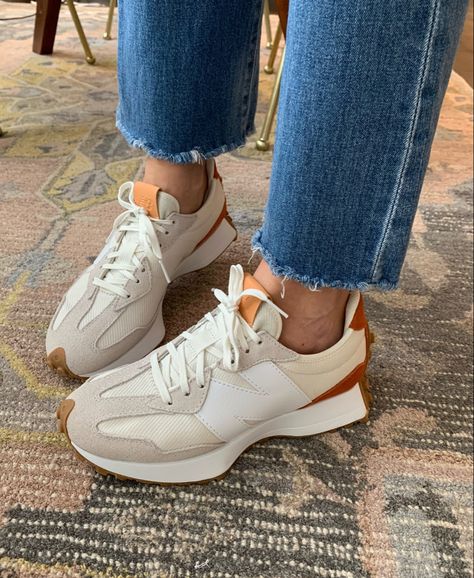 Trending New Balance Sneakers 2023, New Balance 327 Neutral, Burnt Orange Sneakers, Cream Tennis Shoes Outfit, How To Wear New Balance Sneakers, New Balance Neutral Shoes, Outfits With New Balance 327, Tan Tennis Shoes Outfit, Tan New Balance Shoes Outfit