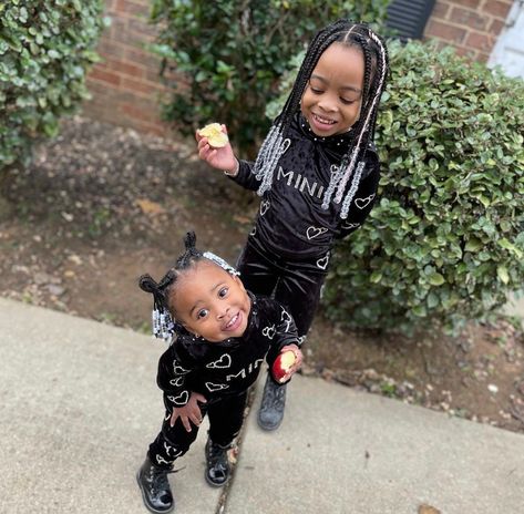 Hoodie and fitted pants Cute Baby Girl Outfits Black Babies, Toddler Girl Outfits Black Kids, Toddler Outfits Girl Black, Cute Little Kid Outfits Girl Black, Cute Baddie Outfits, Pretty Little Black Girls Children, Best Friend Challenges, Newborn Mom, Black Jokes