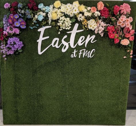 Easter Back Drops Photo Backdrops, Spring Photo Backdrop Church, Easter Photo Backdrop Ideas Church, Turf Backdrop, Easter Church Backdrop, Easter Picture Backdrop Ideas, Easter Photo Booth Church, Easter Church Photo Backdrop, Church Photo Backdrop