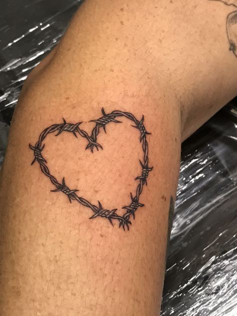 Heart With Thorns Tattoo, Heart Chain Tattoo, Barb Wire Heart Tattoo, Barbwire Heart Tattoo, Chest Tattoo For Women, Barbed Wire Heart Tattoo, Love Heart Tattoo, Chain Tattoo, Magic Runes