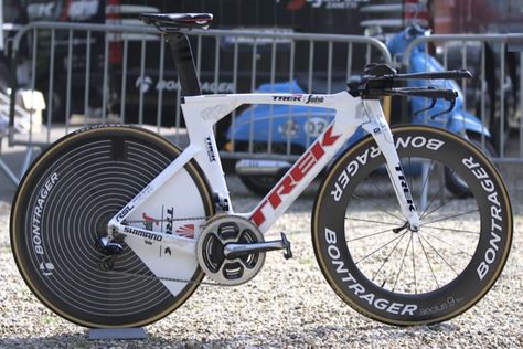 Pro Bike: Fabian Cancellara’s Trek Speed Concept time trial bike (video) - Cycling Weekly Time Trial Bike, Road Bikes Men, Trek Speed Concept, Greek Helmet, Best Road Bike, Trek Madone, Pro Bike, Titanium Road Bike, Triathlon Bike