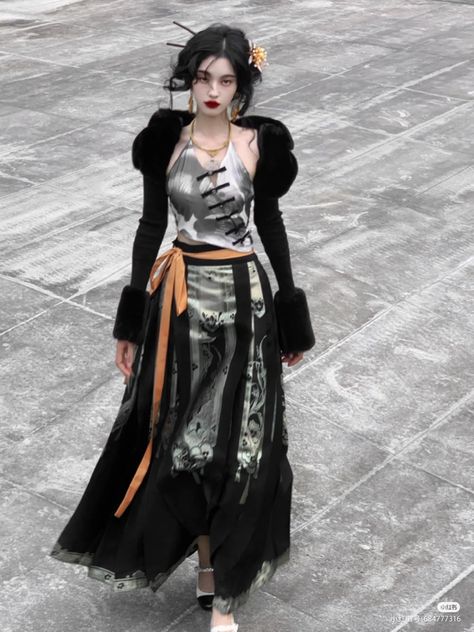 Chinese Street Fashion Women, Chinese Goth, Modern Chinese Fashion, Neo Chinese Style, Chinese Street Style, Neo Chinese, Hanfu Style, Chinese Street Fashion, Street Fashion Women