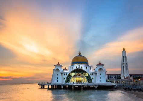 Mosque Sunset, Melaka Malaysia, Malaysia Truly Asia, Strait Of Malacca, Islamic Society, Melaka, Seville, Cairo, Taj Mahal