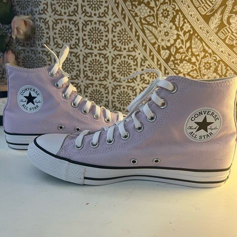 *brand new lilac converse! Lilac Converse, Lugged Converse, Converse Shoreline, Black Chuck Taylors, Canvas Sneakers Men, Black Chucks, All Star Lugged, All Star Converse, Converse Run Star Hike