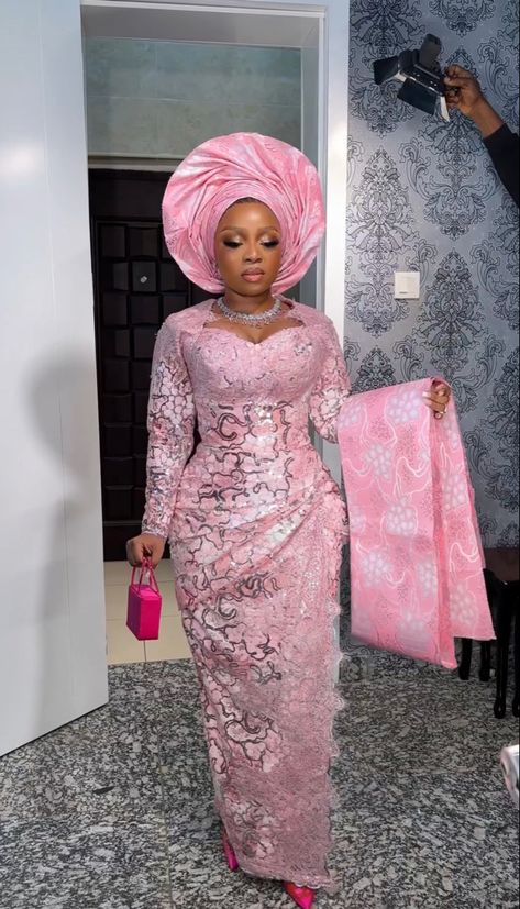 Cord Lace Gown Styles Aso Ebi, Latest Cord Lace Gown Styles, Cord Lace Gown Styles, Lace Styles For Wedding, Nigerian Lace Dress, Aso Ebi Lace Styles, Boubou Styles For Women, Nigerian Lace Styles Dress, Nigerian Lace Styles