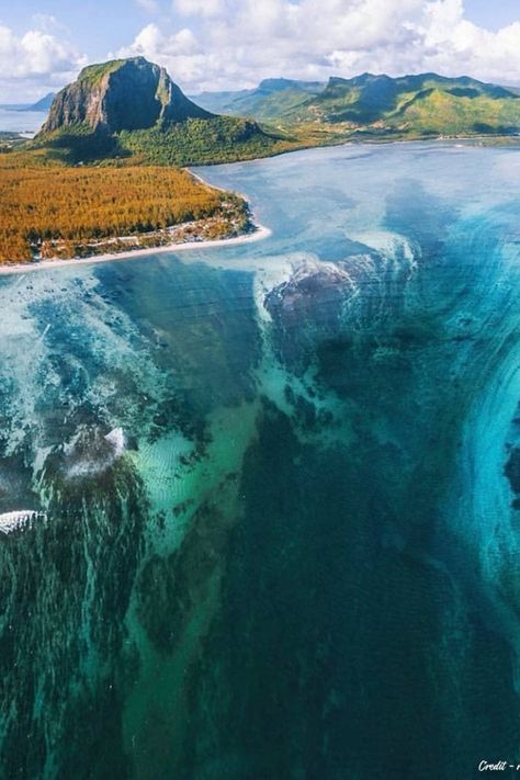 Dive into the mesmerizing beauty of Mauritius’ underwater waterfall, a surreal natural wonder that will leave you breathless. 🌊🏝️ #mauritius #ilemaurice #mauritiusisland #mauritiusexplored #travel #nature #igersmauritius #islandlife #mauritian #moris #explored #mauritiusparadise #island #maurice #beach #photography #indianocean #love #instagood #travelphotography #paradise #travelgram #usa #uk #instagram #photooftheday #holiday #wanderlust #canada #sea Underwater Waterfall, Mauritius Island, Ends Of The Earth, Of The Earth, To The End, Indian Ocean, Island Life, Mauritius, Rafting