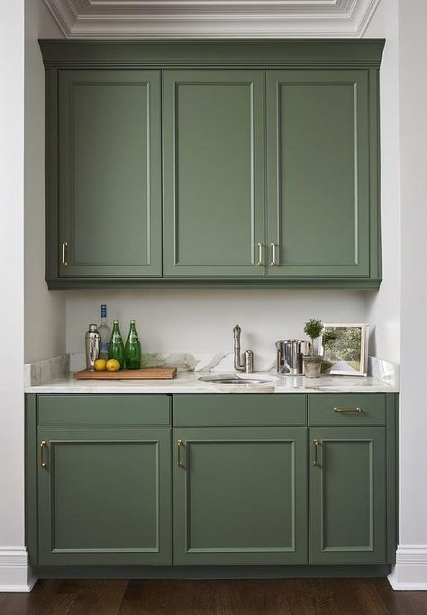 Slate Bathroom, Contemporary Cabinet, Gray And White Kitchen, White Shaker Cabinets, Green Kitchen Cabinets, White Kitchen Decor, Contemporary Cabinets, White Marble Countertops, Green Cabinets