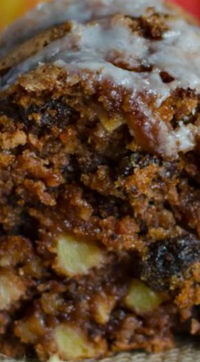 Apple Walnut Cake Recipe, Apple Walnut Cake, Apple Treats, Clean Desserts, Apple Walnut, Cupcake Decor, Sweet Dips, Apple Dessert Recipes, Walnut Cake