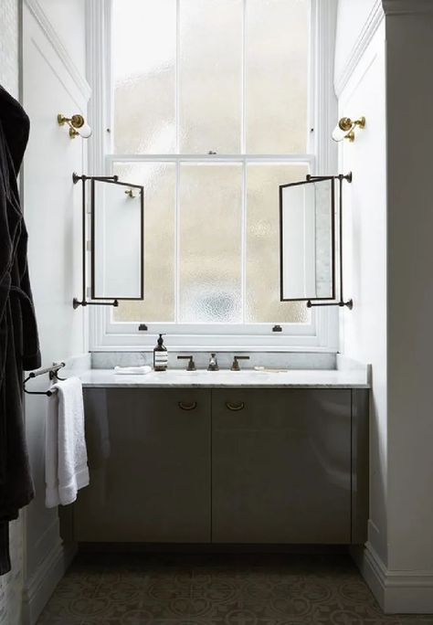 8 Bathrooms That Prove Why A Window Above A Vanity Is A Good Thing | The Savvy Heart | Interior Design, Décor, and DIY Bathroom Sink In Front Of Window, Bathroom Sink Under Window, Vanity In Front Of Window, Hamptons Bathrooms, Bathroom Mirror Inspiration, Window Over Sink, Bathroom Mirror Design, Modern Bathroom Mirrors, Narrow Bathroom