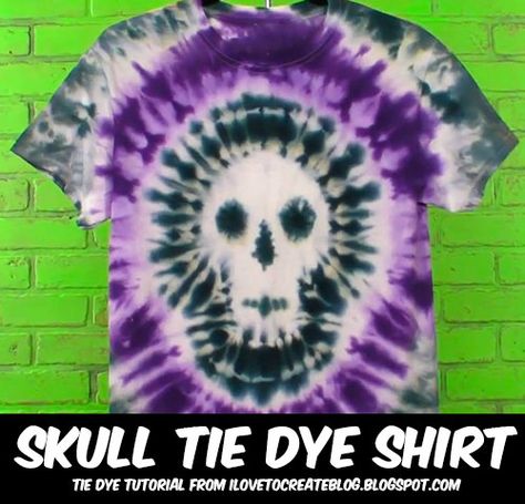 iLoveToCreate Blog: How to make a skull tie dye shirt. Creepy and cool! Skull Tie Dye, How To Make A Tie, Skull Tie, Tie Dye Tutorial, Tie Dye Shirts Patterns, Ty Dye, Diy Tie Dye Techniques, Tie Dye Patterns Diy, Dyeing Tutorials