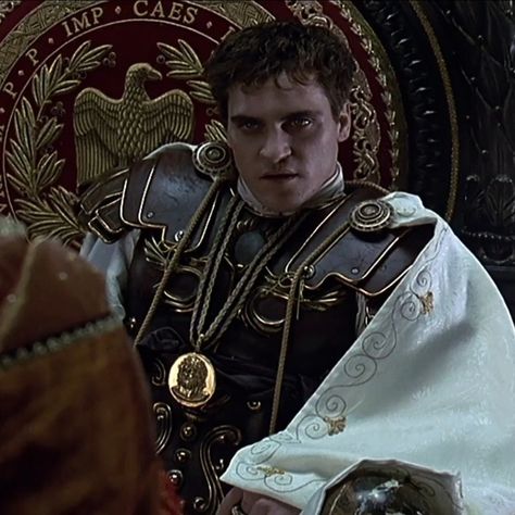 Gladiator 2 Fanart, Joaquin Phoenix Commodus, Commodus Gladiator Aesthetic, Gladiator Wallpaper, Lucifer Eyes, Joaquin Phoenix Gladiator, Gladiator Aesthetic, Commodus Gladiator, Ancient Rome Aesthetic