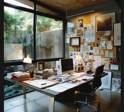 Screenwriter Office, Make Desk Ideas, Shay Mitchell Office, Big Desk Office, Professor Study Room, Home Office Fashion Designer, Open Desk Office, Creative Work Environment, Own Office Aesthetic