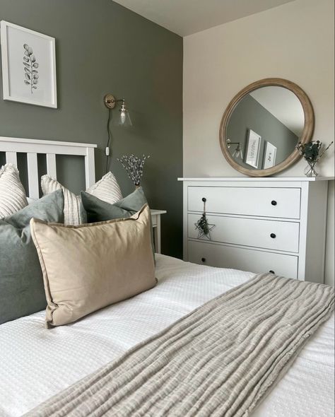 Bedroom Sage Accent Wall, Pigeon Bedroom, Sage Green Bed, Farrow And Ball Pigeon, Uk Bedroom, Sage Green Bedroom Ideas, Green And White Bedroom, Sage Bedroom, Green Bedroom Ideas