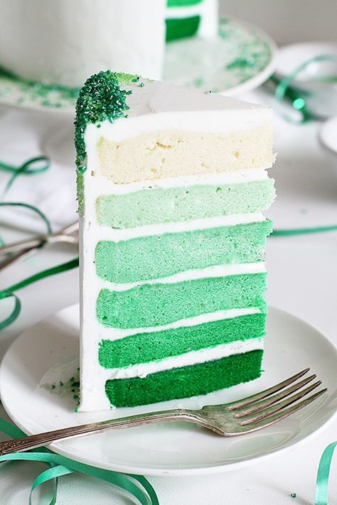 I Am Baker, Ombre Cake, Sprinkle Cake, Cake Cover, Green Ombre, Greens Recipe, Food Cakes, Easy Cake, Let Them Eat Cake