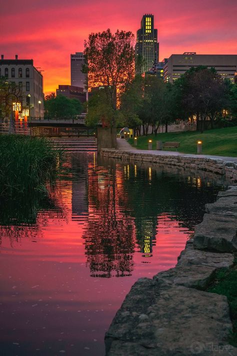 Omaha, Nebraska, sunset Nebraska Aesthetic, Omaha Nebraska, Special Places, Adventure Awaits, City Lights, Small Towns, Senior Pictures, Great Places, Sunrise Sunset