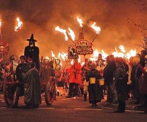 November festivals (part 4) Lewes Bonfire Night, Bonfire Night Guy Fawkes, November Festivals, November Leaves, Night Guy, Halloween Oktoberfest, Wych Elm, British Folklore, The Fifth Of November