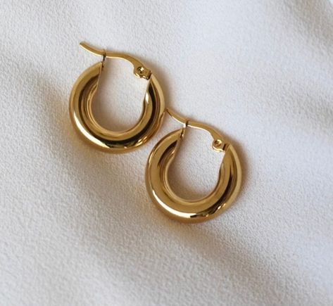 Chunky Gold Hoop Earrings, Engagement Earrings, Chunky Hoop Earrings, Classic Gold, Fine Earrings, Stainless Steel Earrings, Gold Hoops, Gold Engagement, Gold Hoop