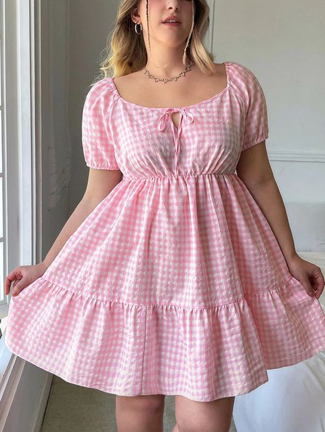 Pastel Outfit Plus Size, Ramos Aesthetic, Kawaii Plus Size, Pastel Horror, Sundress Plus Size, Plus Size Sundress, Pink Gingham Dress, Pink Sundress, Vestidos Color Rosa