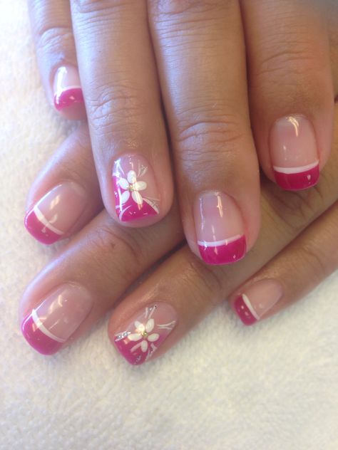 Glitter Gel Nail Designs, Gel Nails French, Nail Tip Designs, Manicure Nail Designs, French Tip Nail Designs, French Manicure Nails, Broken Nails, Kampot, French Nail Designs