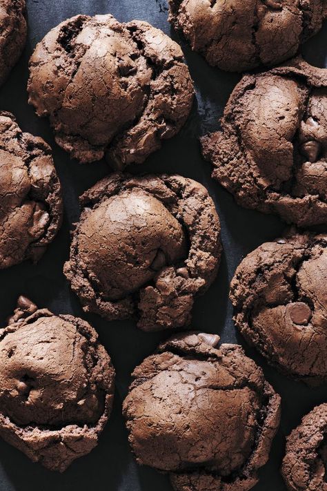 brownie cookies Chocolate Brownie Cookies, Cookie Brownie Recipe, Cookie Ball, Brownie Recipe, Mocktail Recipe, Brownie Cookies, Top Recipes, Ginger Beer, Joanna Gaines