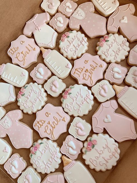 February Baby Showers, Bre Sheppard, Easy Baby Shower, Gender Reveal Cookies, February Baby, Girl Gender Reveal, Shower Desserts, Baby Shower Crafts