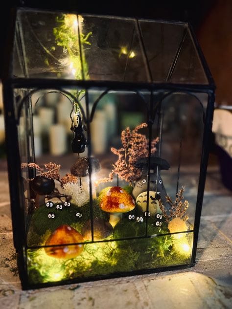 Studio Ghibli Quinceanera, Hogwarts Terrarium, Studio Ghibli Terrarium, Studio Ghibli Invitations, Wedding Terrarium Centerpiece, Studio Ghibli Diorama, Studio Ghibli Themed Wedding, Studio Ghibli Gifts Diy, Ghibli Wedding Theme