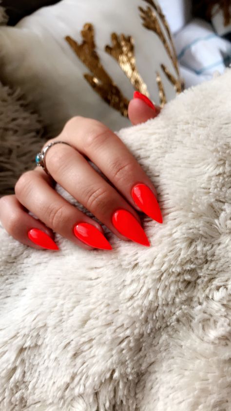 Hot Red Orange Nails, Orange Red Manicure, Orange Red Nails Summer, Orange Red Almond Nails, Acrylic Nails Almond Orange, Bright Red Nails With Design Summer, Red Orange Nails Acrylic, Neon Red Orange Nails, Summer Nails Pointy