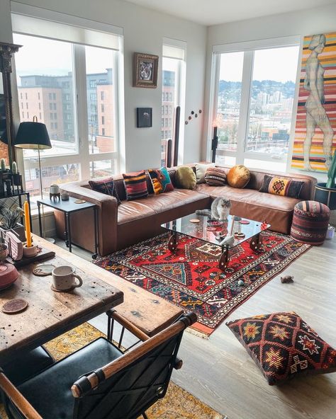 Turkish Apartment, Amatitlan, Boho Living Room, A Living Room, Western Decor, Cheap Home Decor, Apartment Living, 인테리어 디자인, Home Decor Styles